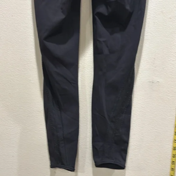 Lululemon Black High-Waisted Leggings - Picture 4 of 6